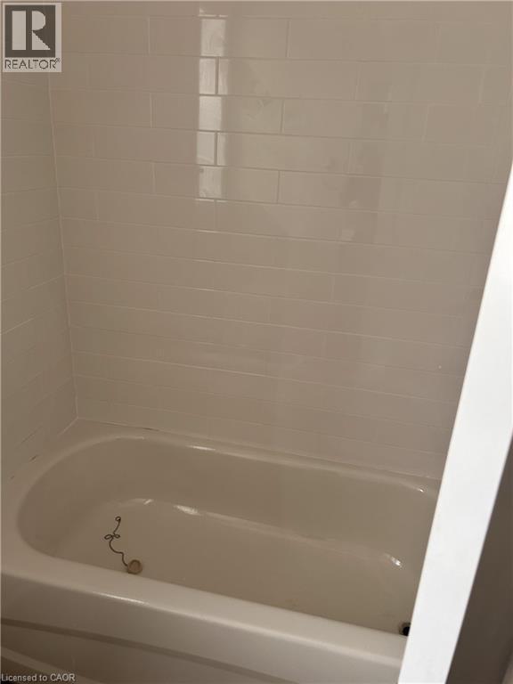 33-35 E Wood Street E, Hamilton, Ontario  L8L 3Y2 - Photo 5 - 40780933