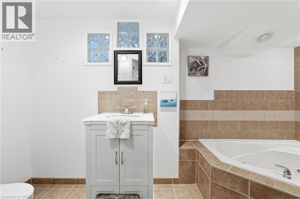 480 Golf Links Road, Ancaster, Ontario  L9G 2N7 - Photo 38 - 40780797