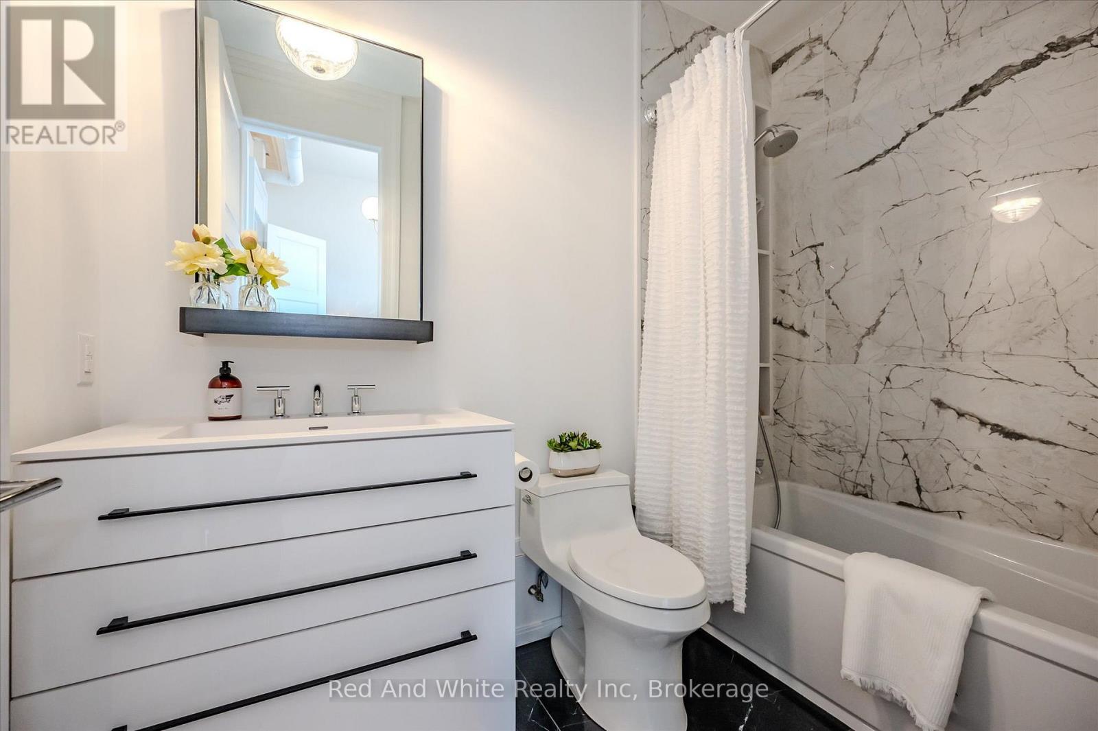 308 - 19 Guelph Avenue, Cambridge, Ontario  N3C 1A2 - Photo 23 - X12474926