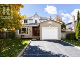 118 STIRLING MACGREGOR DRIVE, Cambridge, Ontario