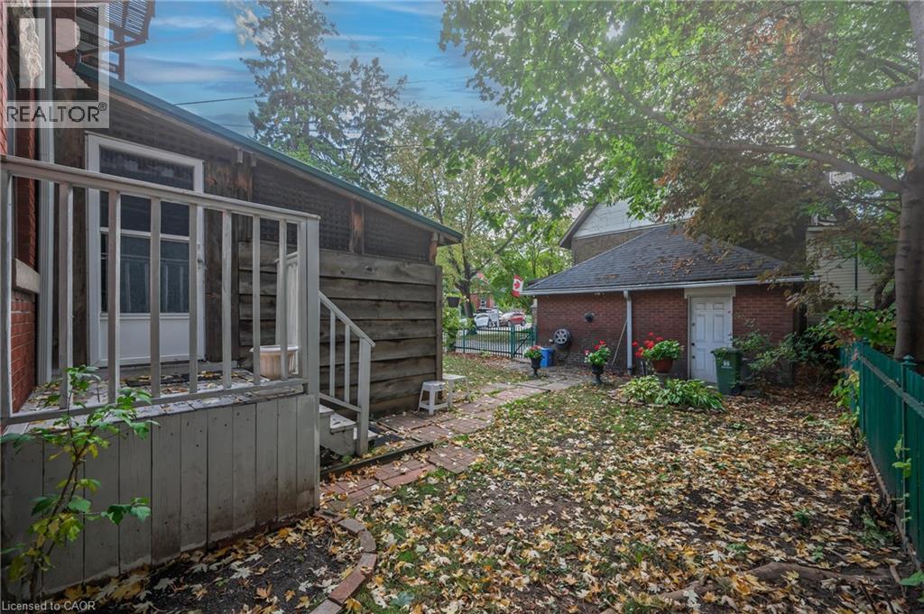 1088 King Street E, Hamilton, Ontario  L8M 1E3 - Photo 38 - 40781227