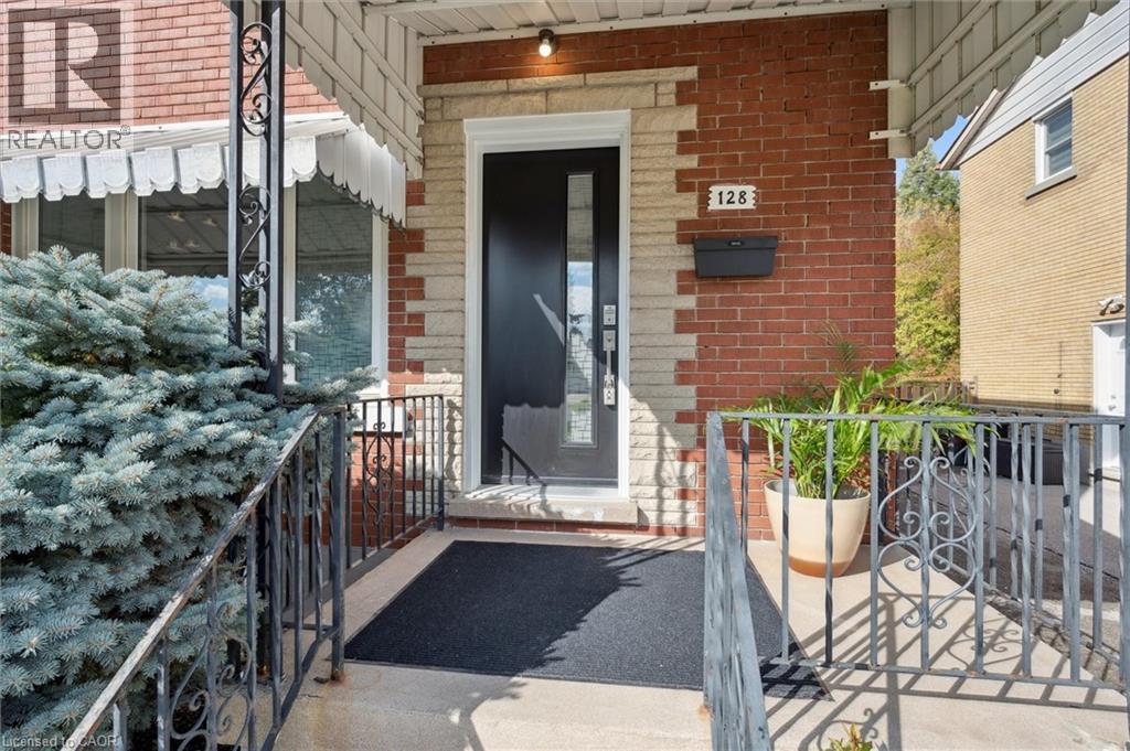 128 Donald Street, Kitchener, Ontario  N2B 3G8 - Photo 4 - 40780641