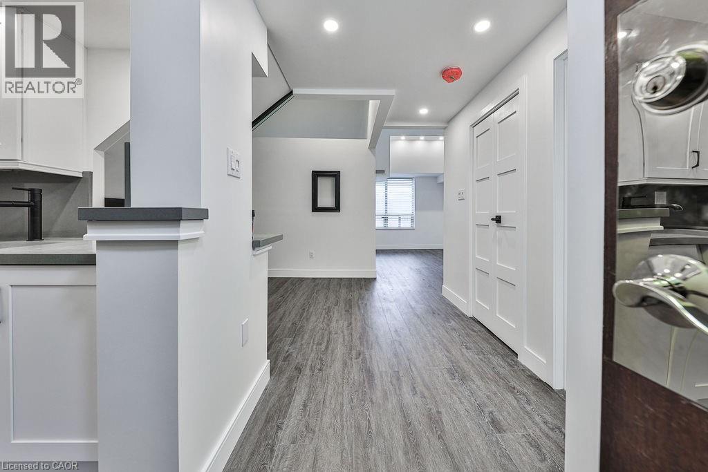 185 Robinson Street Unit# 405, Oakville, Ontario  L6J 7P6 - Photo 11 - 40779332
