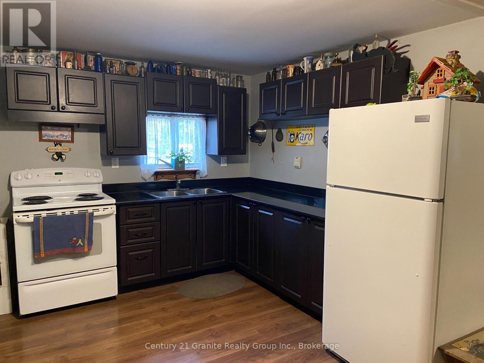 1046 Lutterworth Pines Road, Minden Hills, Ontario  K0M 2K0 - Photo 4 - X12475906