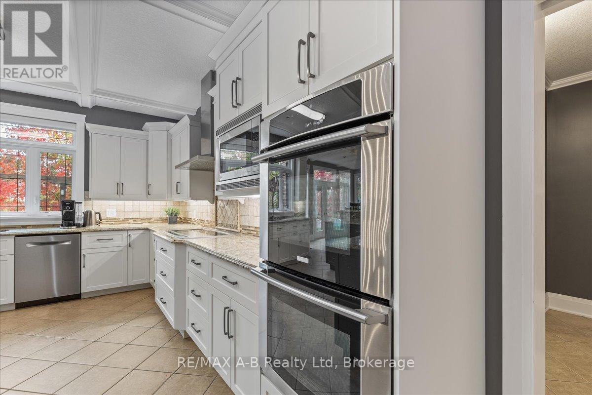 151 Huron Road, Perth South, Ontario  N0K 1X0 - Photo 19 - X12476130