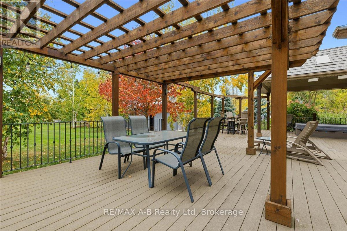 151 Huron Road, Perth South, Ontario  N0K 1X0 - Photo 49 - X12476130