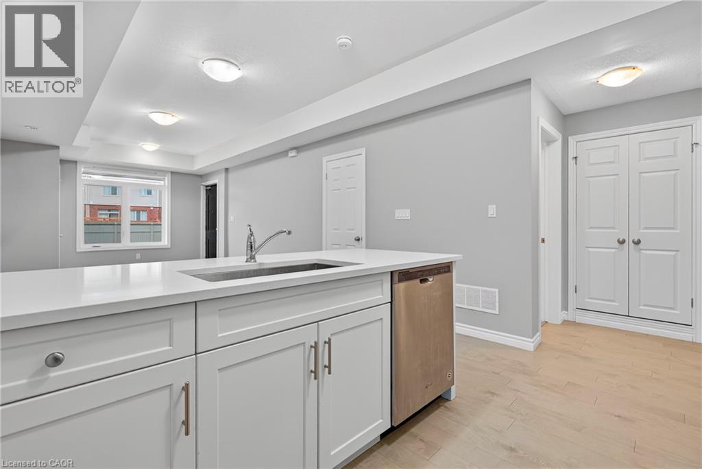 204 Wheat Lane, Kitchener, Ontario  N2R 0R4 - Photo 15 - 40780636