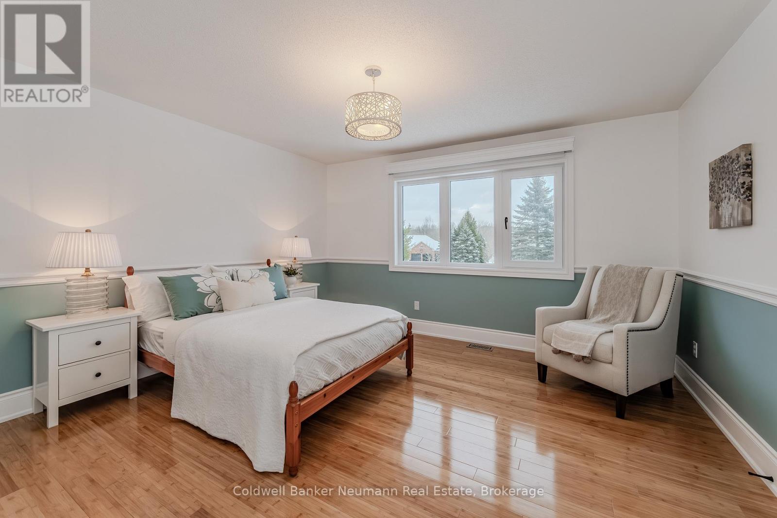 32 Forest Ridge Road, Erin, Ontario  N0B 1T0 - Photo 24 - X12476511