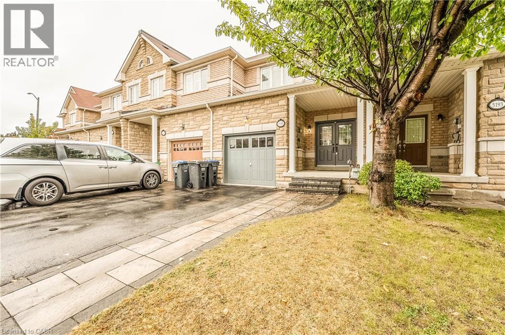 5195 Angel Stone Drive, Mississauga, Ontario  L5M 0L5 - Photo 4 - 40781480