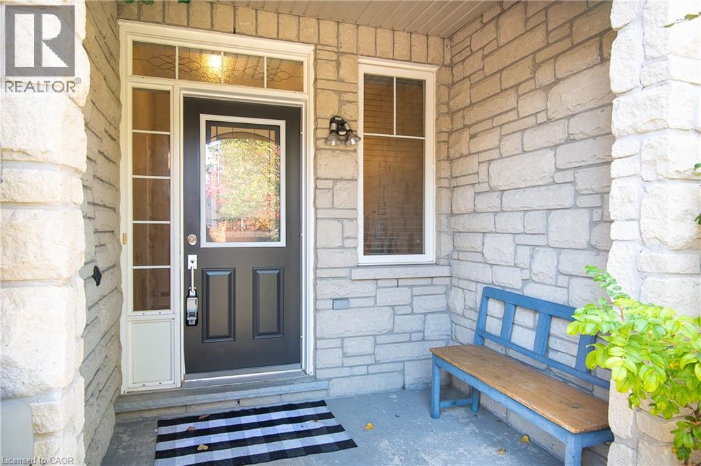 10 Cedarcrest Street, Caledon, Ontario  L7C 3P9 - Photo 3 - 40781456