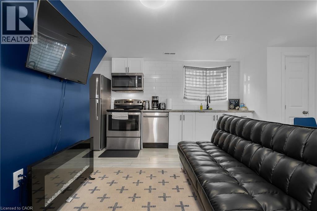 16 GOLDEN Boulevard E Unit# 2, Welland, Ontario