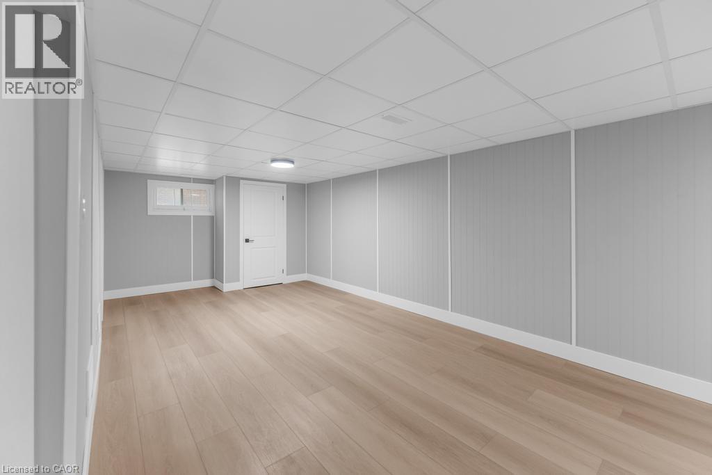 9 Elaine Court, Hamilton, Ontario  L8K 3S2 - Photo 41 - 40781559