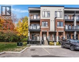 25 ISHERWOOD Avenue Unit# 32, Cambridge, Ontario