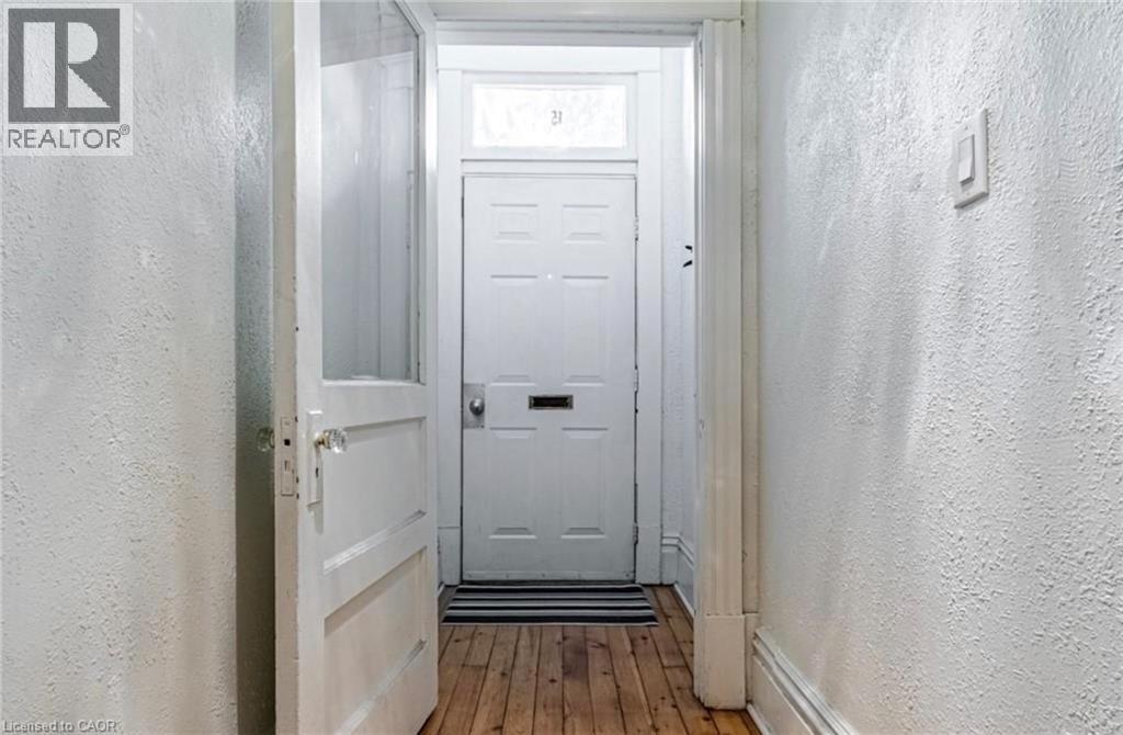 15 Caroline Street N, Hamilton, Ontario  L8R 2R5 - Photo 2 - 40781748