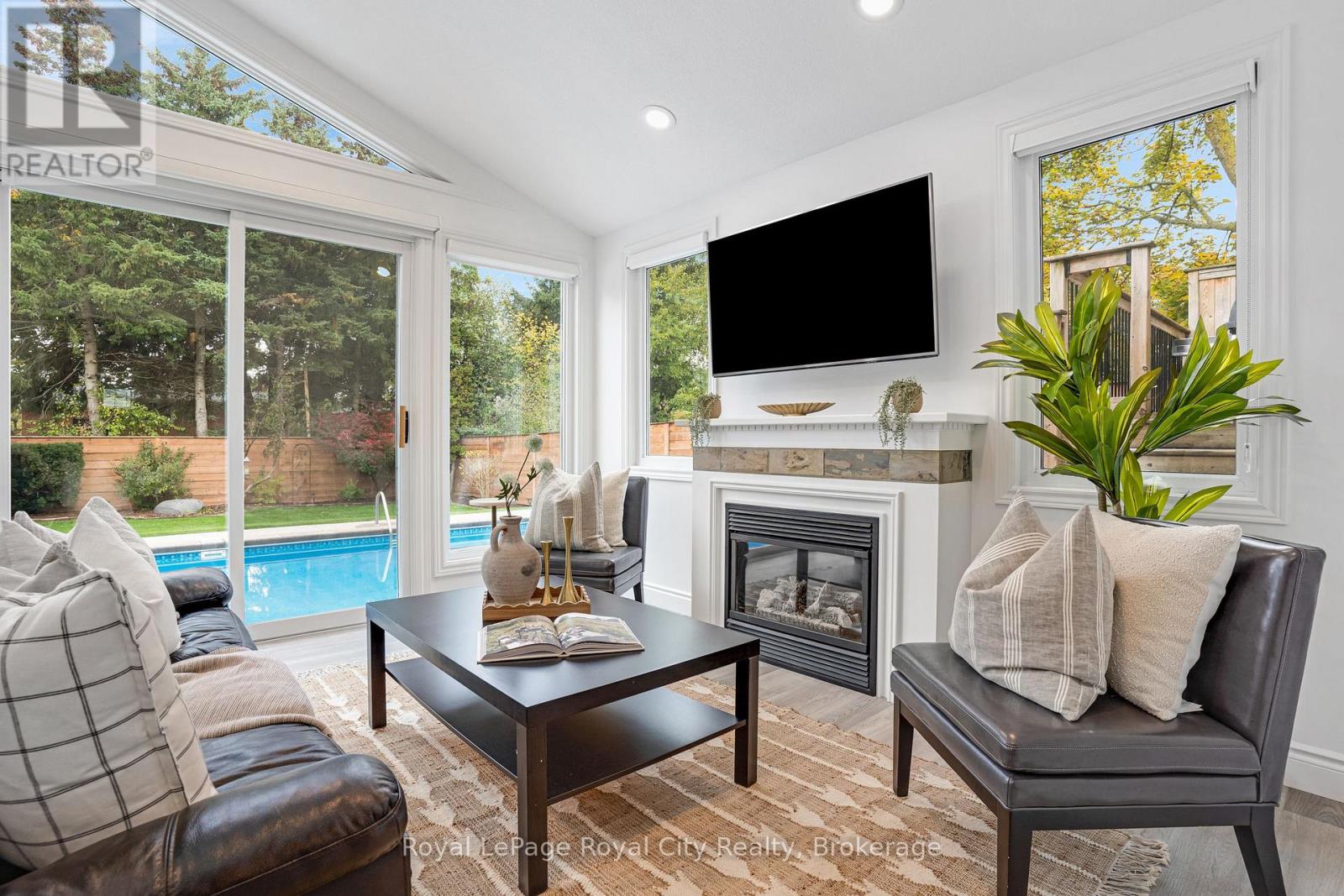 31 LAMBERT CRESCENT, Guelph, Ontario