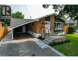 122 BUCKINGHAM Drive, Hamilton, Ontario