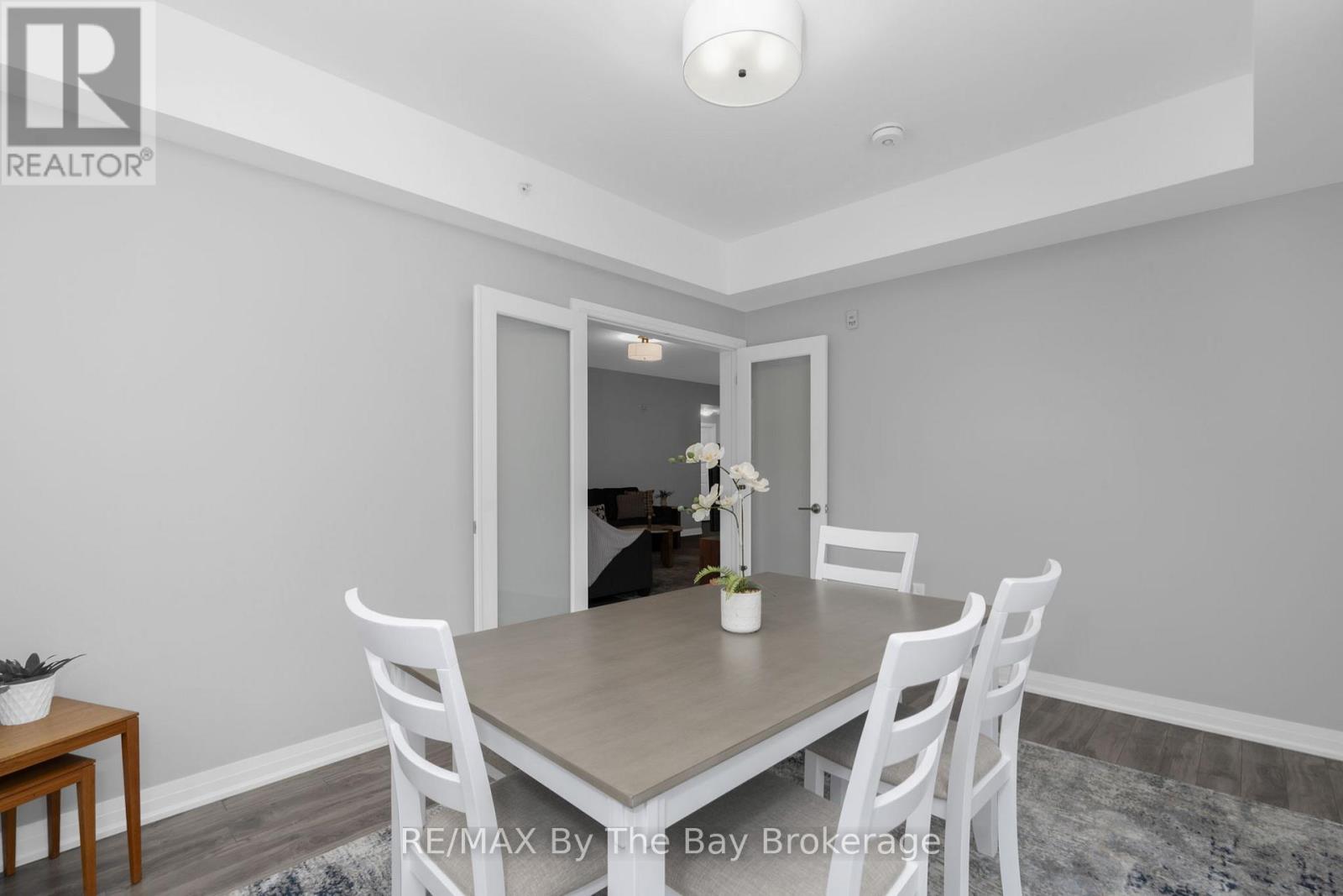 309 - 300 Essa Road, Barrie, Ontario  L9J 0B9 - Photo 12 - S12479407
