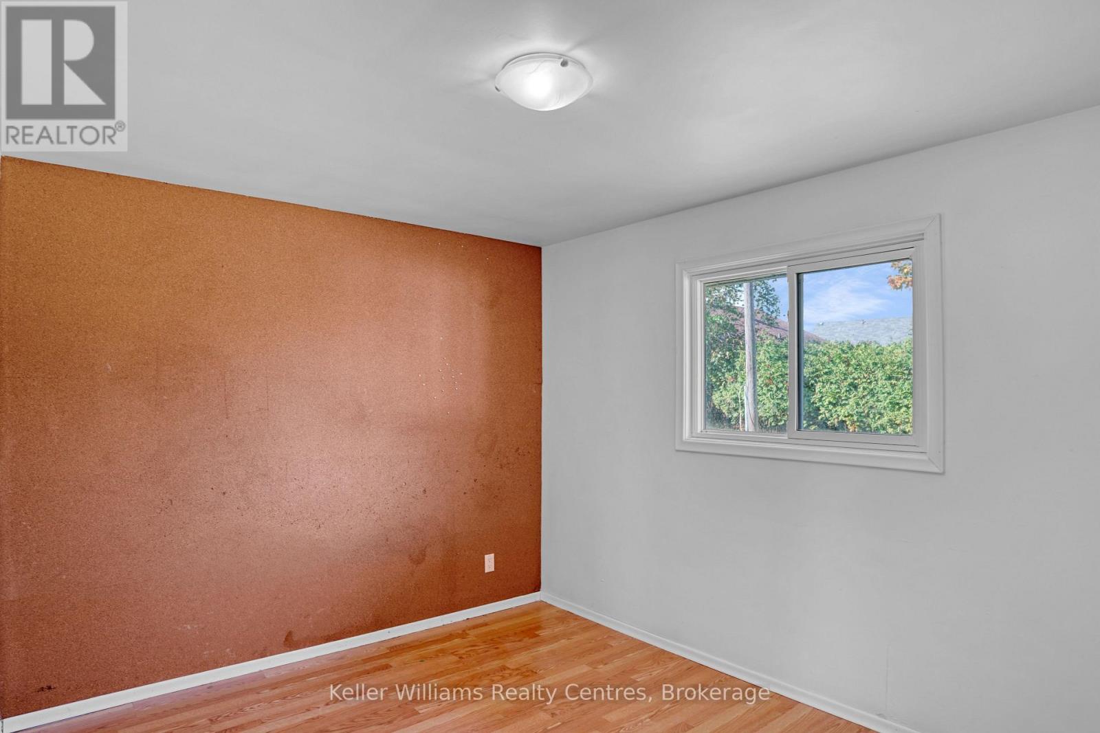 470 7th Street, Hanover, Ontario  N4N 2J4 - Photo 25 - X12479426