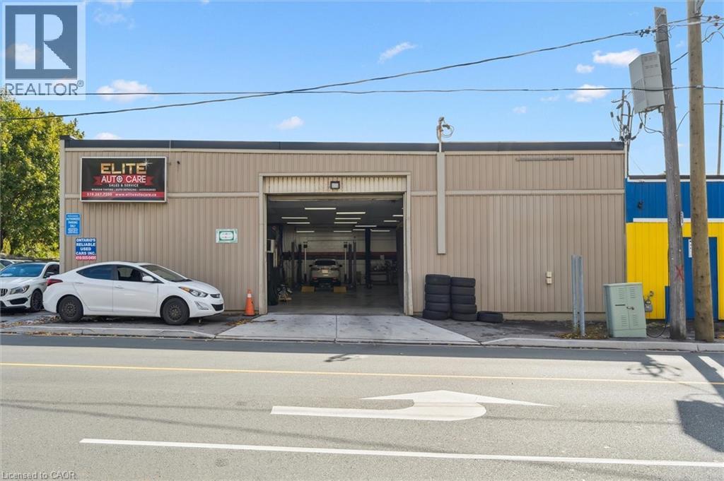 105 HESPELER Road, Cambridge, Ontario