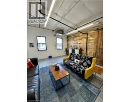 20 PARK HILL Road E Unit# 302, Cambridge, Ontario