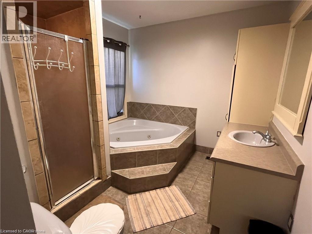 234 Newbury Drive, Kitchener, Ontario  N2N 2W9 - Photo 10 - 40781922