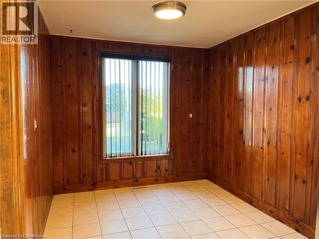 234 Newbury Drive, Kitchener, Ontario  N2N 2W9 - Photo 3 - 40781922