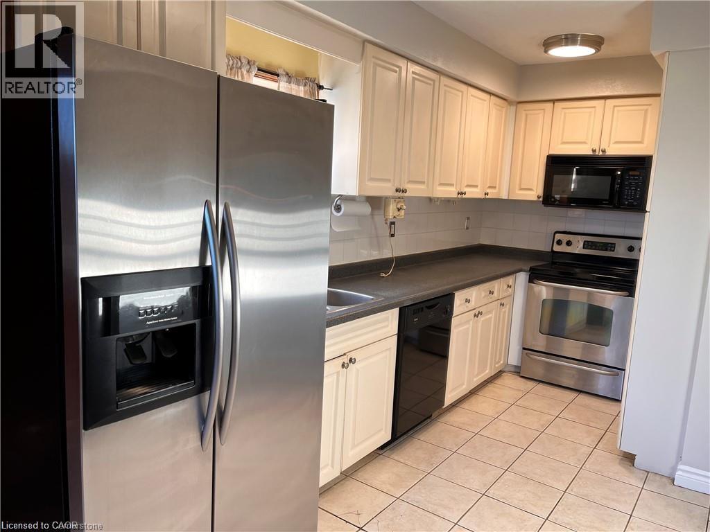 234 Newbury Drive, Kitchener, Ontario  N2N 2W9 - Photo 6 - 40781922