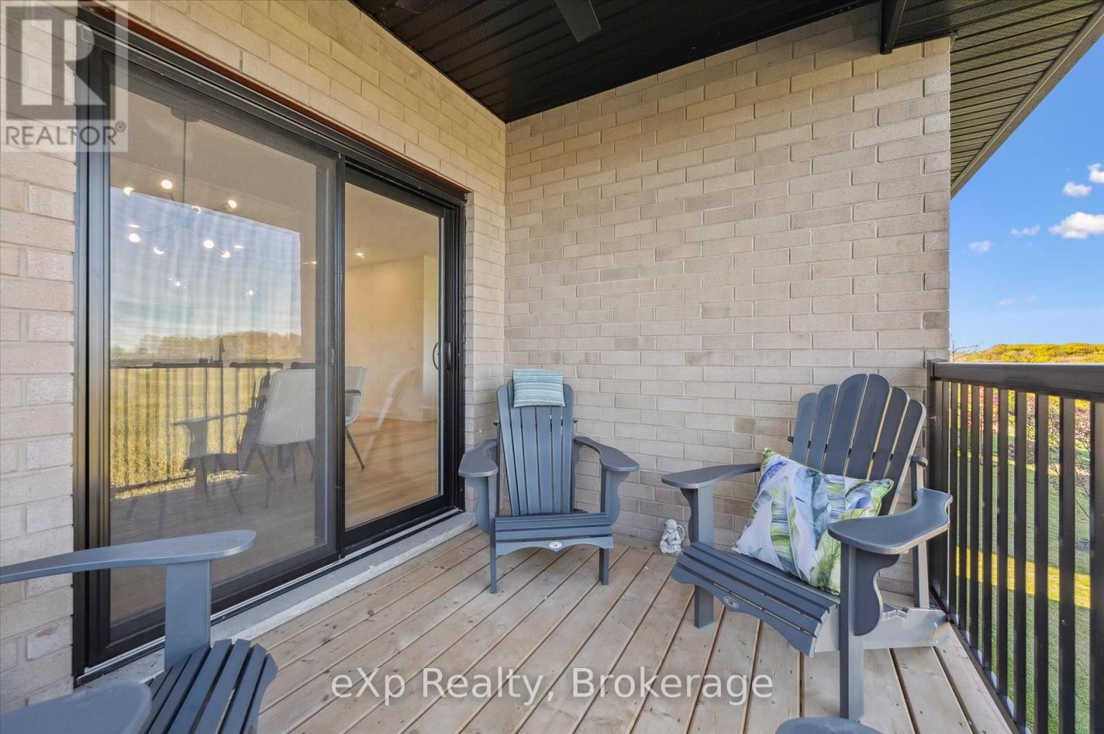 86 Rea Drive, Centre Wellington, Ontario  N1M 0H5 - Photo 35 - X12479864