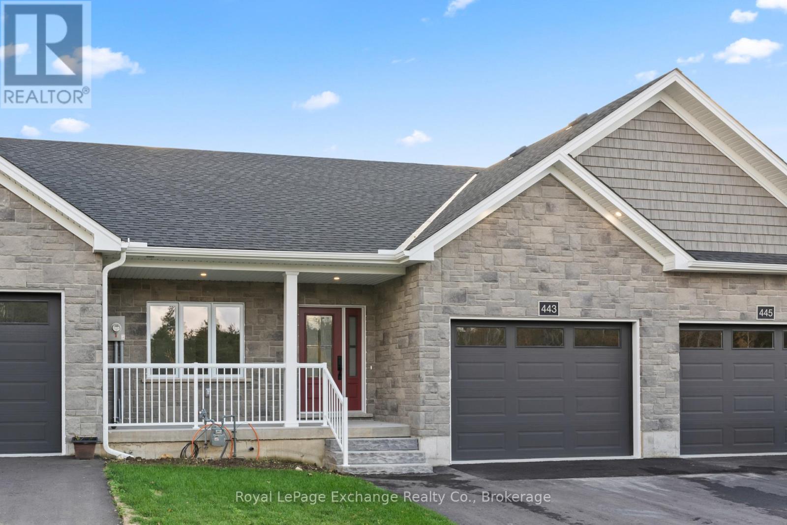 443 Park St W, West Grey, Ontario  N0G 1R0 - Photo 2 - X12479867