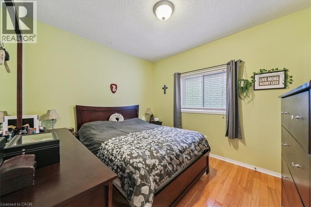 52 Mistycreek Crescent, Brampton, Ontario  L7A 3E8 - Photo 13 - 40781661