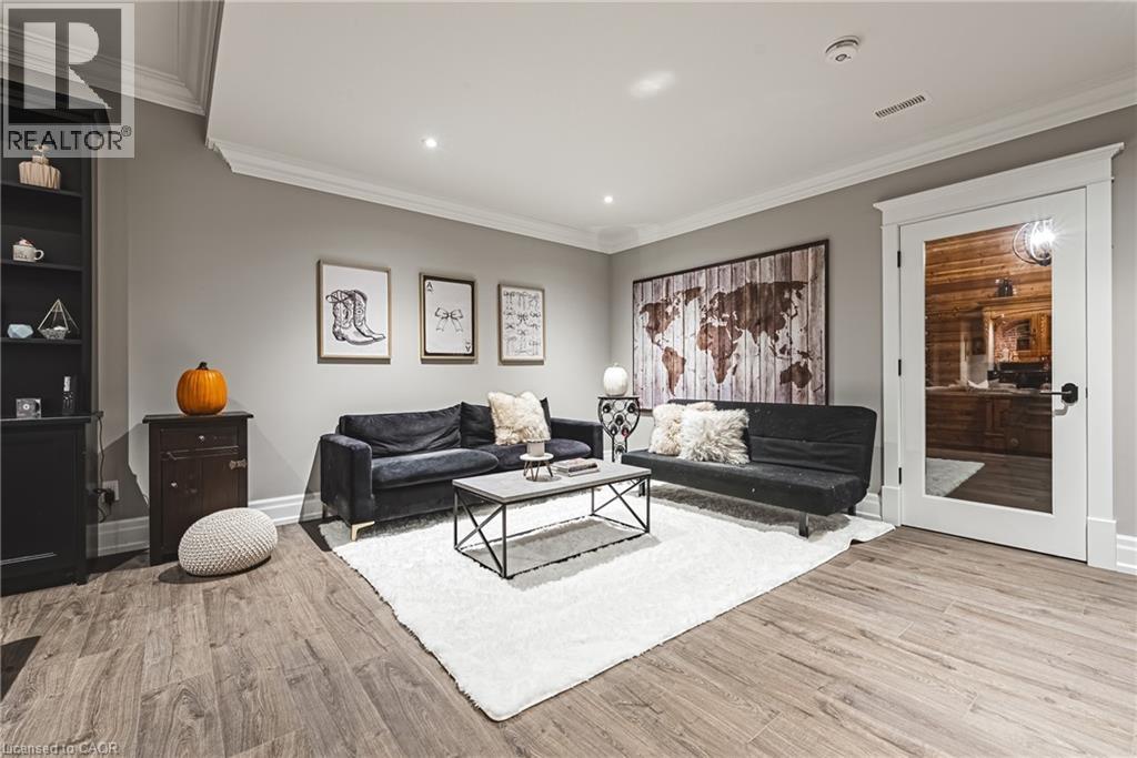 597 Old York Road, Burlington, Ontario  L7P 4Y6 - Photo 31 - 40780639