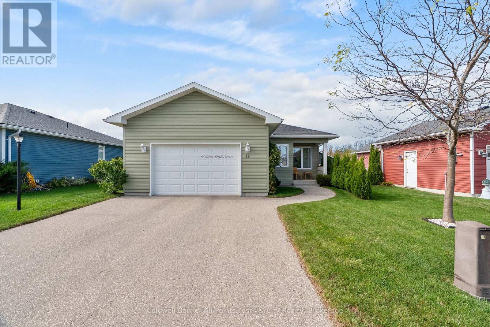 17 HURON HEIGHTS DRIVE, Ashfield-Colborne-Wawanosh, Ontario