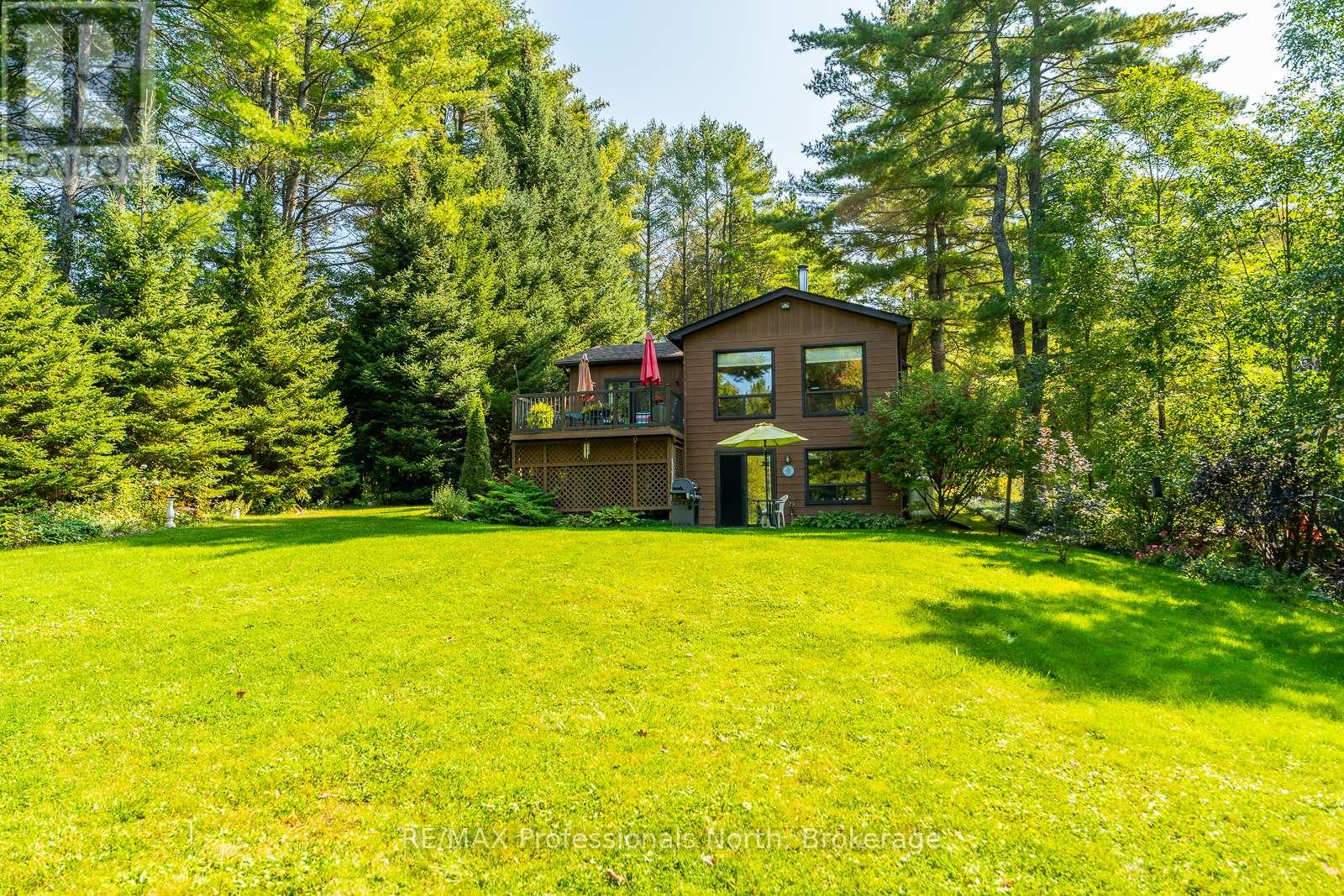 1029 Loyalist Drive, Minden Hills, Ontario  K0M 2K0 - Photo 39 - X12480500