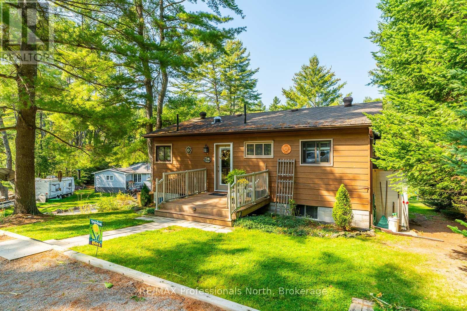 1029 Loyalist Drive, Minden Hills, Ontario  K0M 2K0 - Photo 4 - X12480500