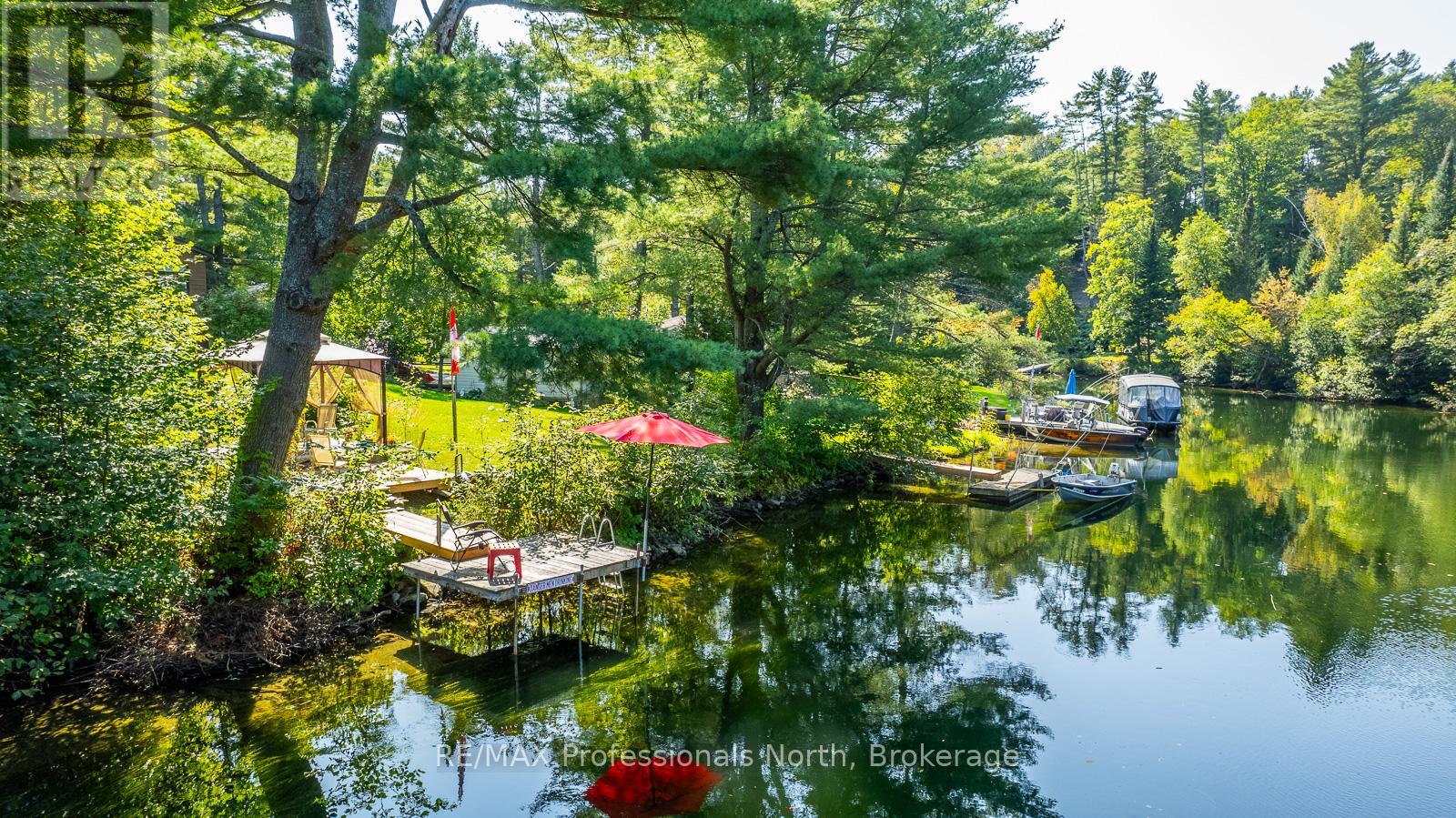 1029 Loyalist Drive, Minden Hills, Ontario  K0M 2K0 - Photo 44 - X12480500