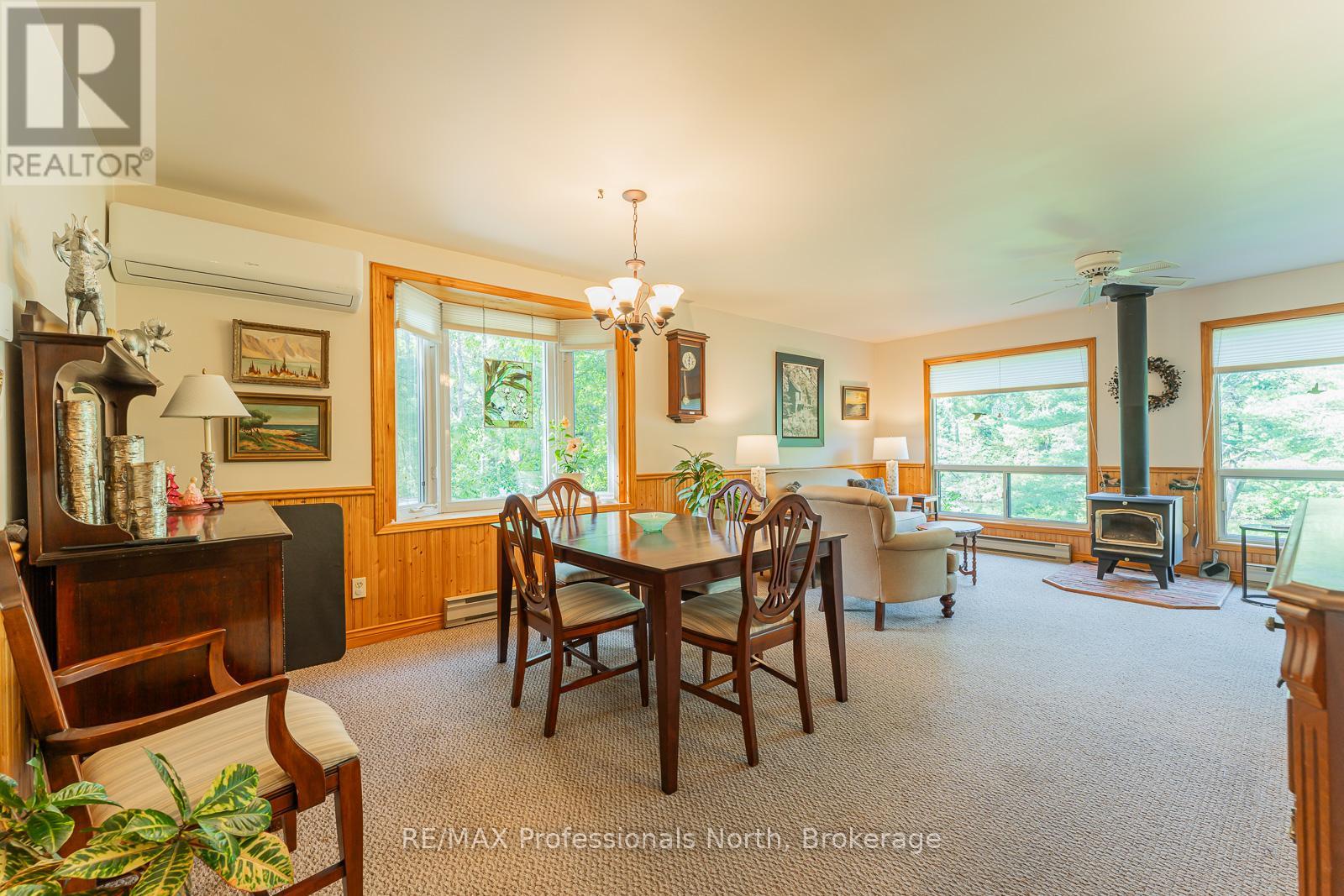 1029 Loyalist Drive, Minden Hills, Ontario  K0M 2K0 - Photo 9 - X12480500