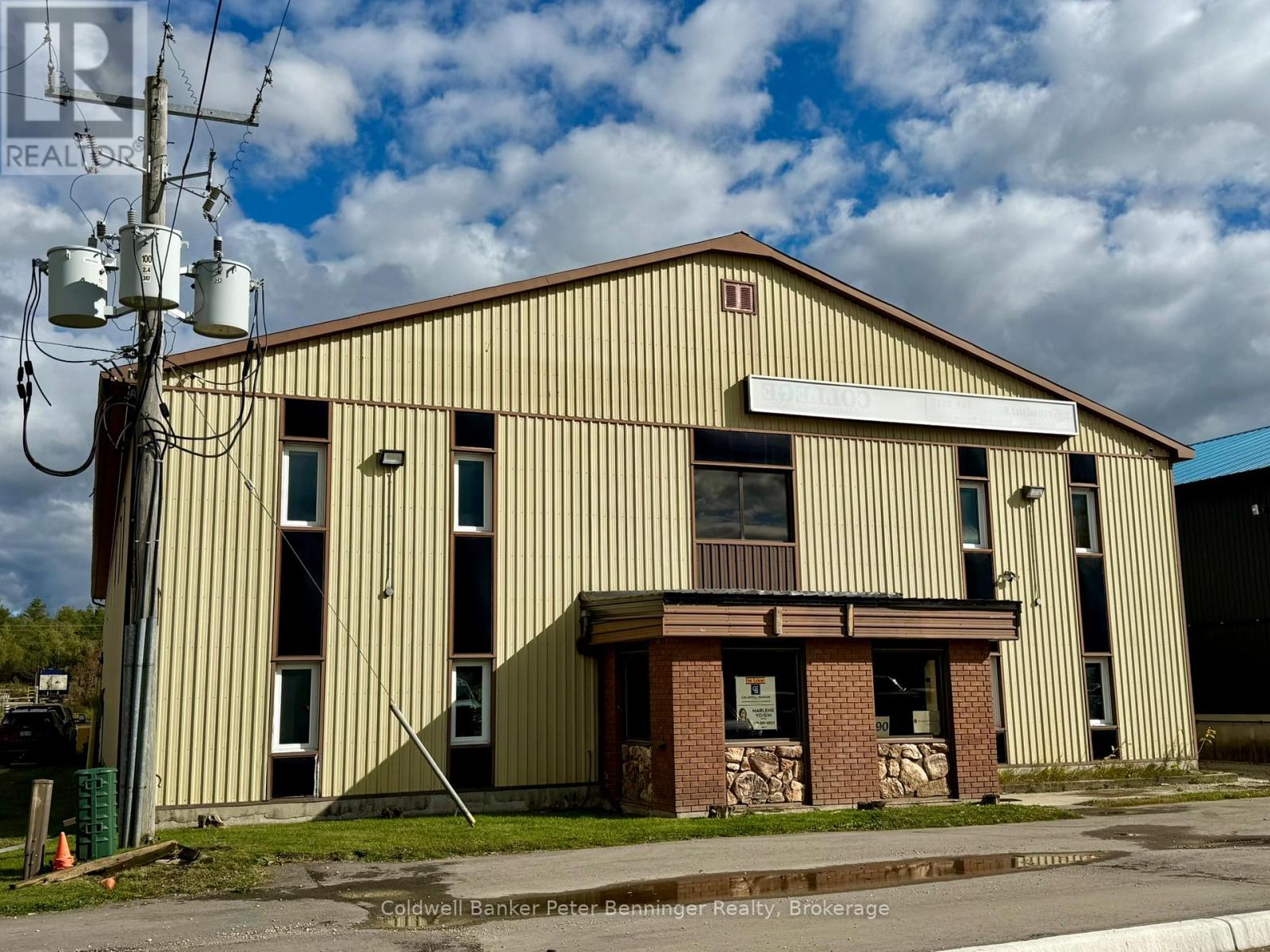 2 - 190 ELIZABETH STREET E, West Grey, Ontario