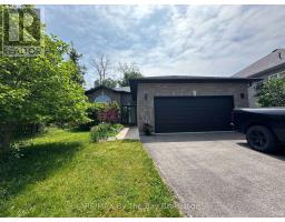 4 WOODSIDE COURT, Wasaga Beach, Ontario