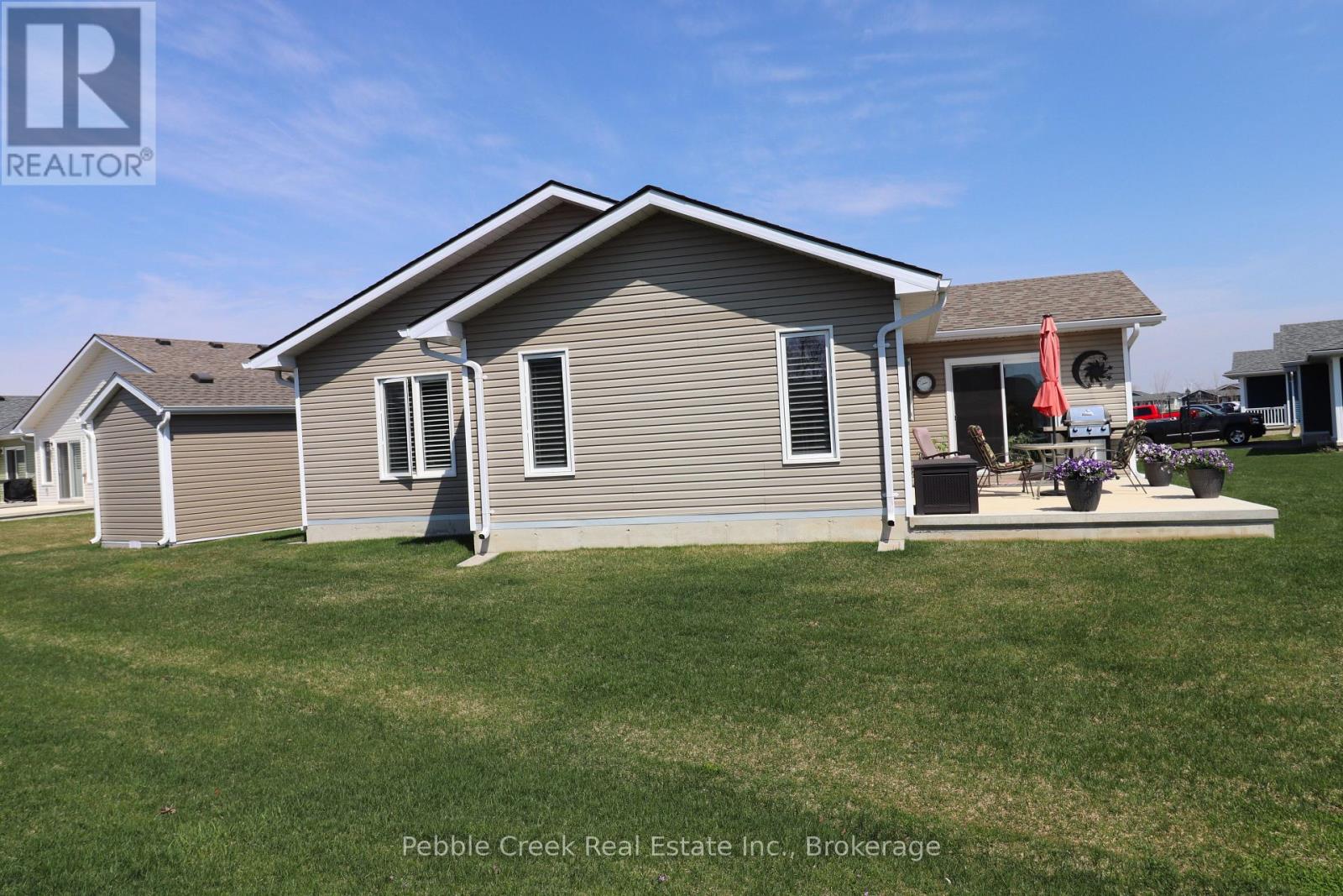 209 Lake Breeze Drive, Ashfield-Colborne-Wawanosh, Ontario  N7A 0C6 - Photo 36 - X12482007