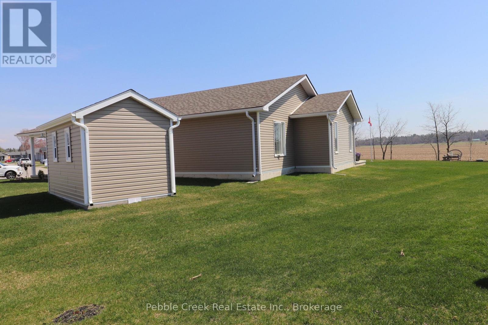 209 Lake Breeze Drive, Ashfield-Colborne-Wawanosh, Ontario  N7A 0C6 - Photo 37 - X12482007