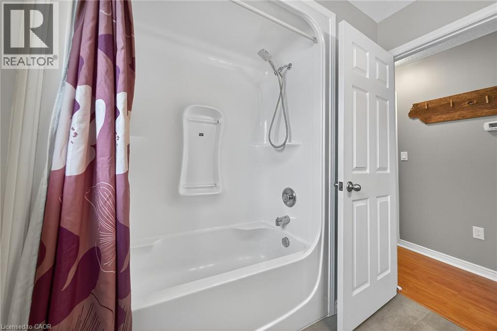 613 Tamarac Street, Dunnville, Ontario  N1A 2E2 - Photo 18 - 40782061