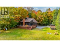 1109 CANOPY LANE, Algonquin Highlands, Ontario