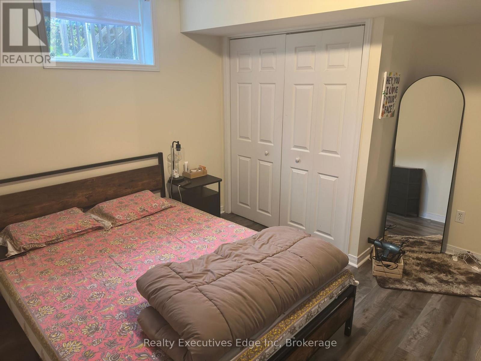 Lower - 242 Farley Drive, Guelph, Ontario  N1L 1N2 - Photo 7 - X12482741