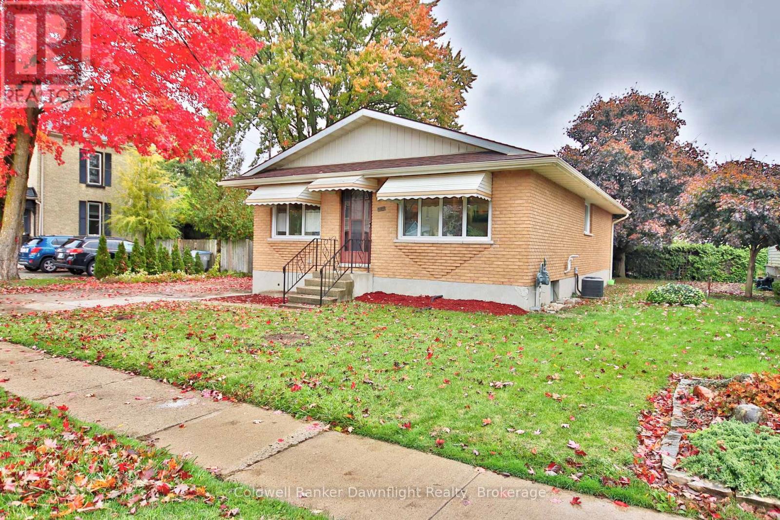 516 Andrew Street, South Huron, Ontario  N0M 1S1 - Photo 2 - X12482776