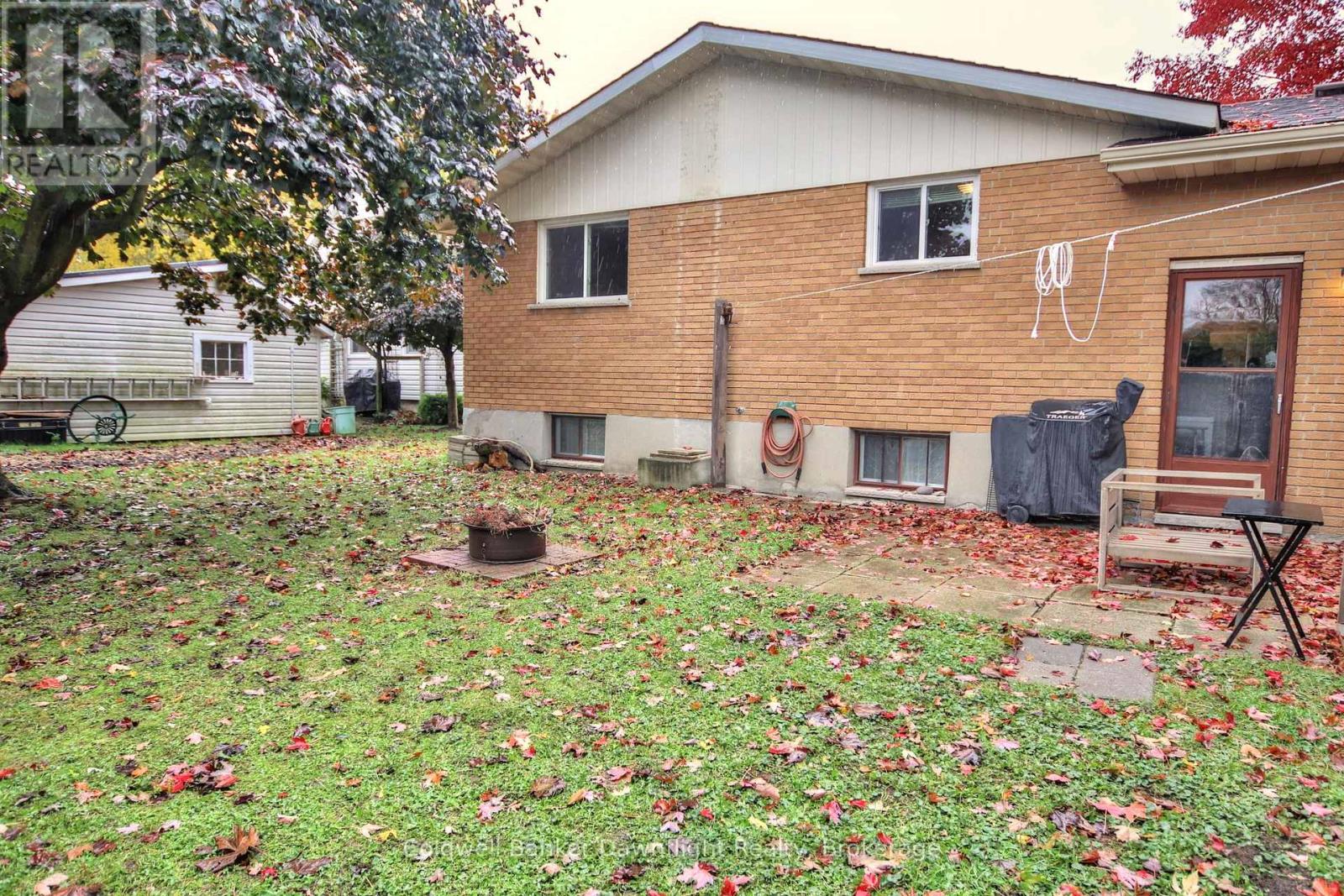 516 Andrew Street, South Huron, Ontario  N0M 1S1 - Photo 25 - X12482776
