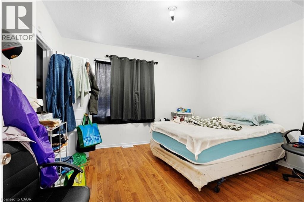 770 Barton Street E, Hamilton, Ontario  L8L 3B1 - Photo 3 - 40782306
