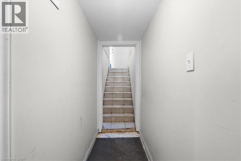 770 Barton Street E, Hamilton, Ontario  L8L 3B1 - Photo 27 - 40782305