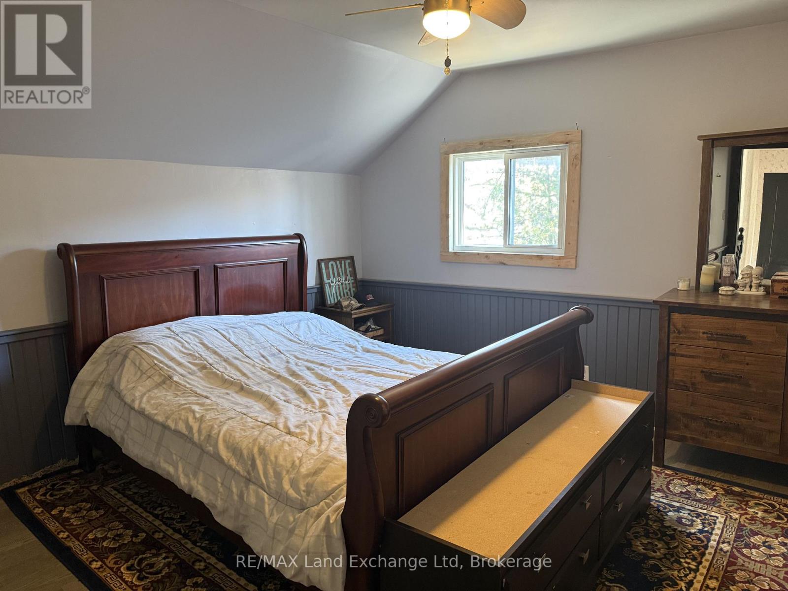 26 Patrick Street W, North Huron, Ontario  N0G 2W0 - Photo 16 - X12484414