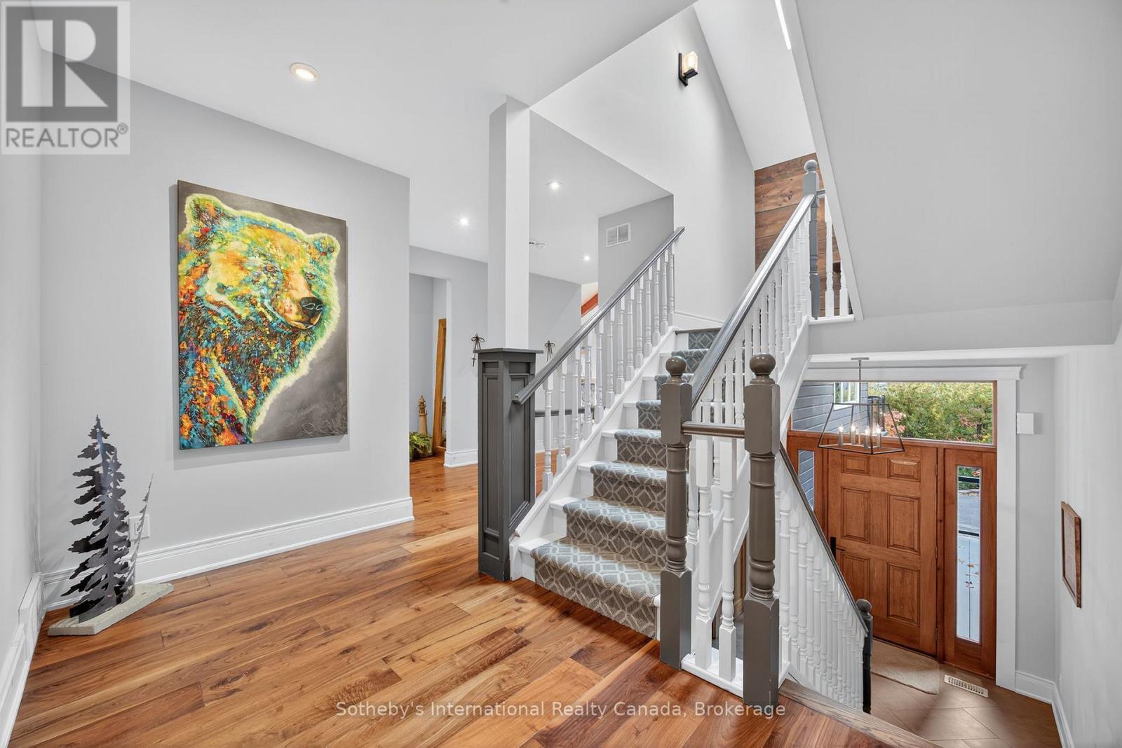 112 Arrowhead Crescent, Blue Mountains, Ontario  L9Y 0R9 - Photo 14 - X12484560