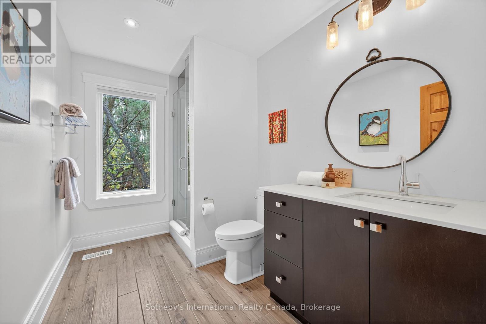 112 Arrowhead Crescent, Blue Mountains, Ontario  L9Y 0R9 - Photo 25 - X12484560